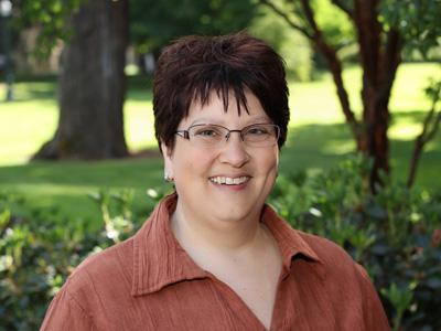 Headshot of Patti McVay. 